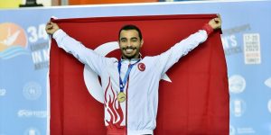 Milli Cimnastikçi Ferhat Arıcan’dan Altın Madalya