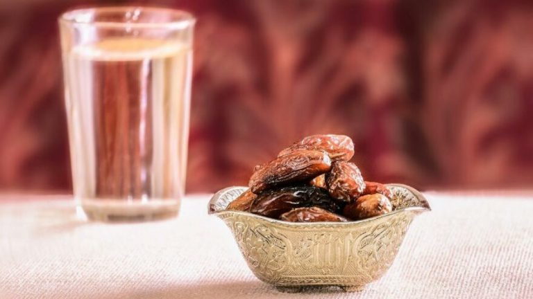 Ayça Parlakyiğit yazdı, Ramazan’da beslenme nasıl olmalıdır?