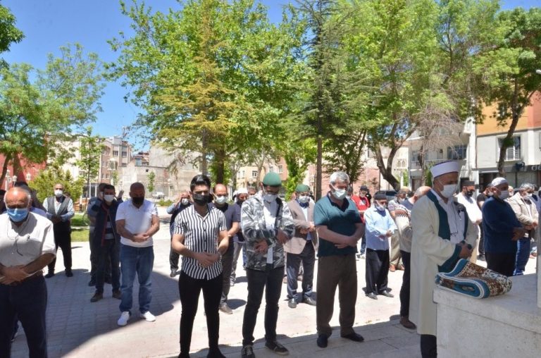 Elbistan’da Filistin Şehitleri İçin Cenaze Namazı Kılındı