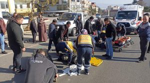 Kahramanmaraş’ta kamyonet ile sepetli motosiklet çarpıştı: 2 yaralı