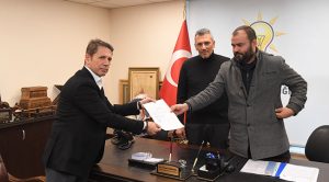 <strong>Dr. Ali Ünsal, AK Parti’den milletvekilliği aday adaylığı başvurusunu yaptı</strong>
