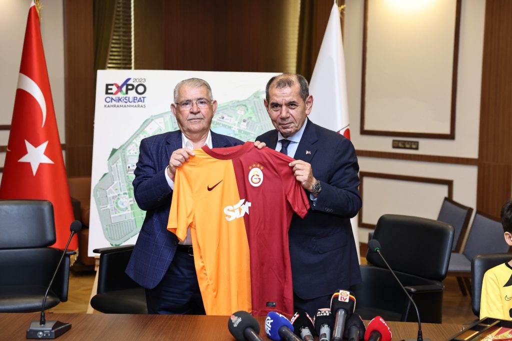 <strong>Galatasaray Spor Kulübü’nden Başkan Mahçiçek’e teşekkür ziyareti</strong>