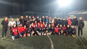 Depremin Merkez Üssünde Bayan Futbolcular Dostluk Maçı