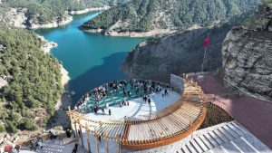 Kahramanmaraş’ta eşsiz manzarasıyla ilgi odağı oldu