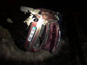 Afşin’de ehliyetsiz sürücü takla attı: 2 yaralı